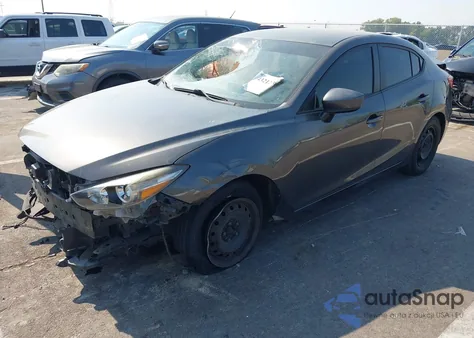 2018 Mazda Mazda3 Sport из США, поврежденный, VIN 3MZBN1U77JM175848